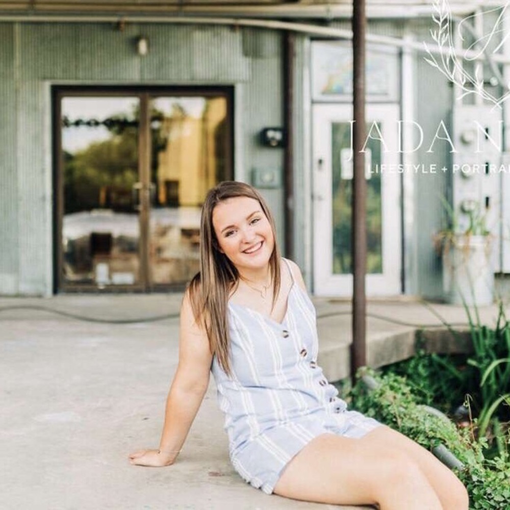 🌸 ABOUT ME & CLOSET DETAILS - Picture 7 of 8